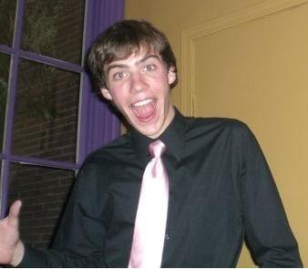 Файл:Серьёзный тинейджер.jpg