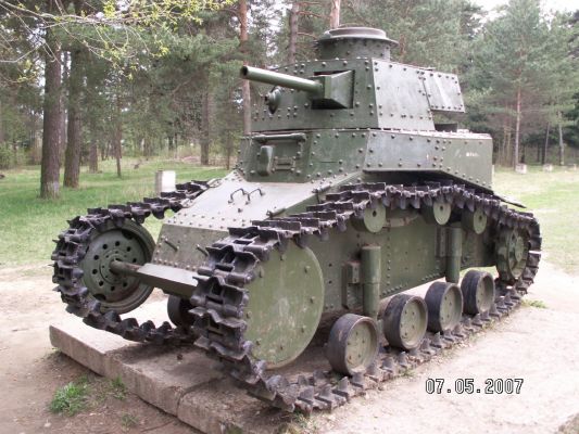 Файл:Tank1.jpg