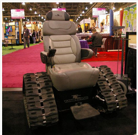 Combat_sofa_self-propelled_for_Internet_disputes.png