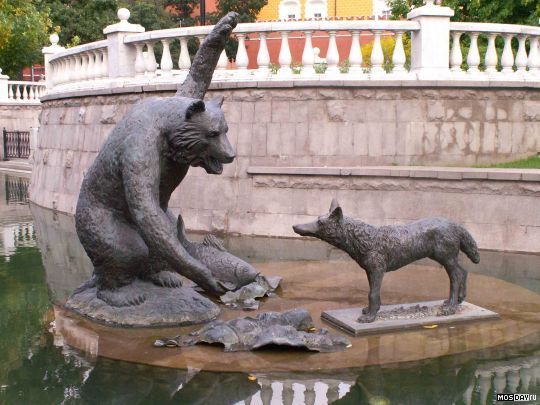 Файл:Luzhkov medved.jpg