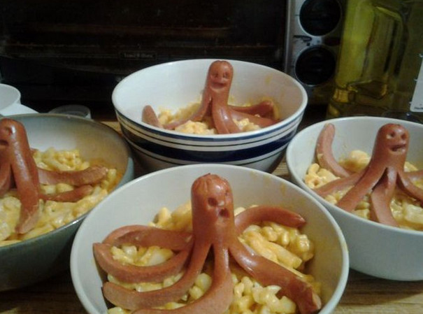 Файл:Сосиски-в-макаронах.jpg