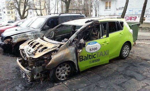 Файл:Рига-такси.jpg