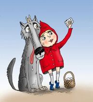 Красная Шапочка просто сделала с Волком селфи, остальное додумали подруги