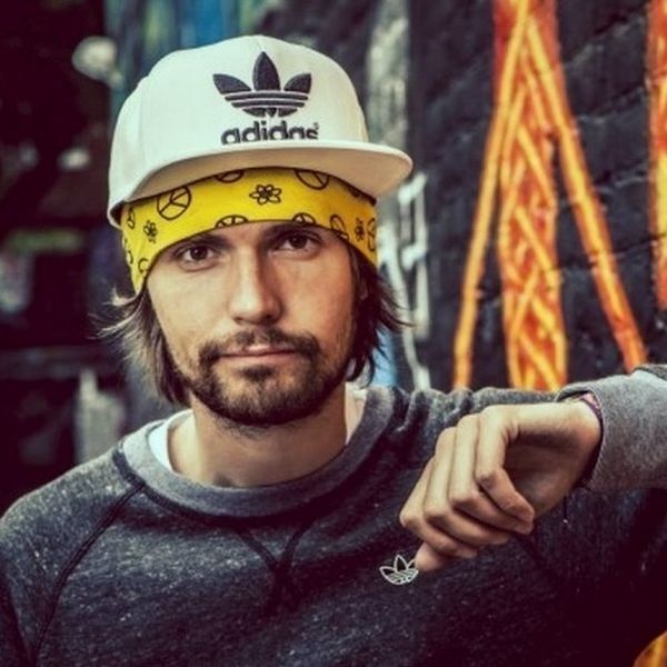 Файл:Noize Adidas.jpg