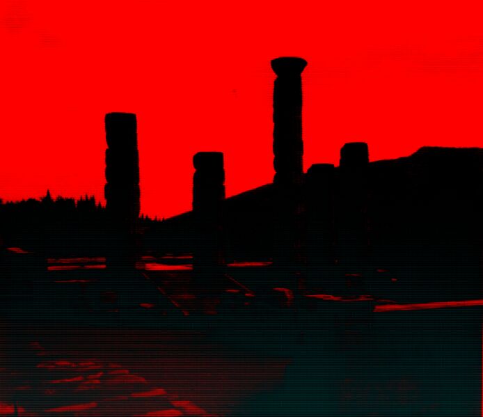 Файл:Ruins atDelfi.jpg