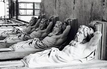 12.3.2022: Другой взгляд на атлантов.