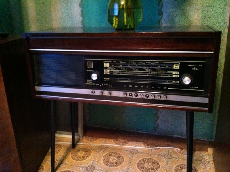 Файл:Радиола.jpg