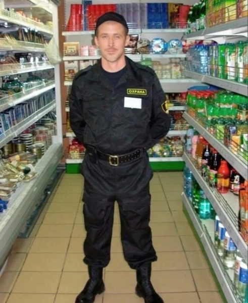 Файл:Какой-то мужик.png