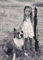 11.10.2018: Маша ждёт подружку погулять, будут в пограничников играть.