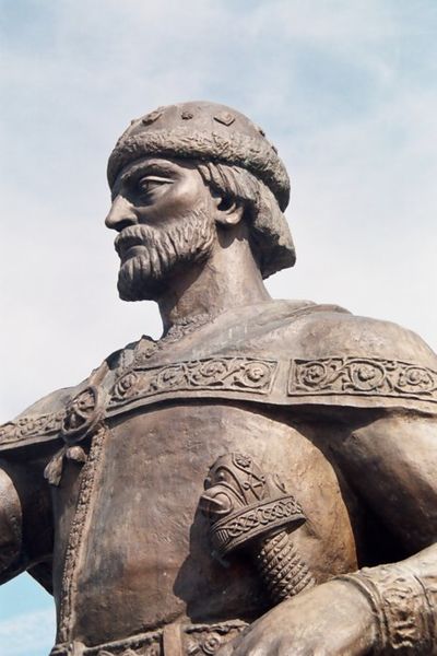 Файл:Luzhkov dolgorukij.jpg