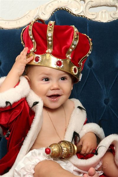 Файл:Child king.jpg